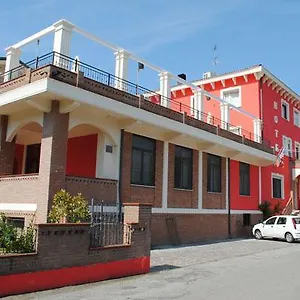 https://hotel-cigno-reale.emilia-romagnahotels.net